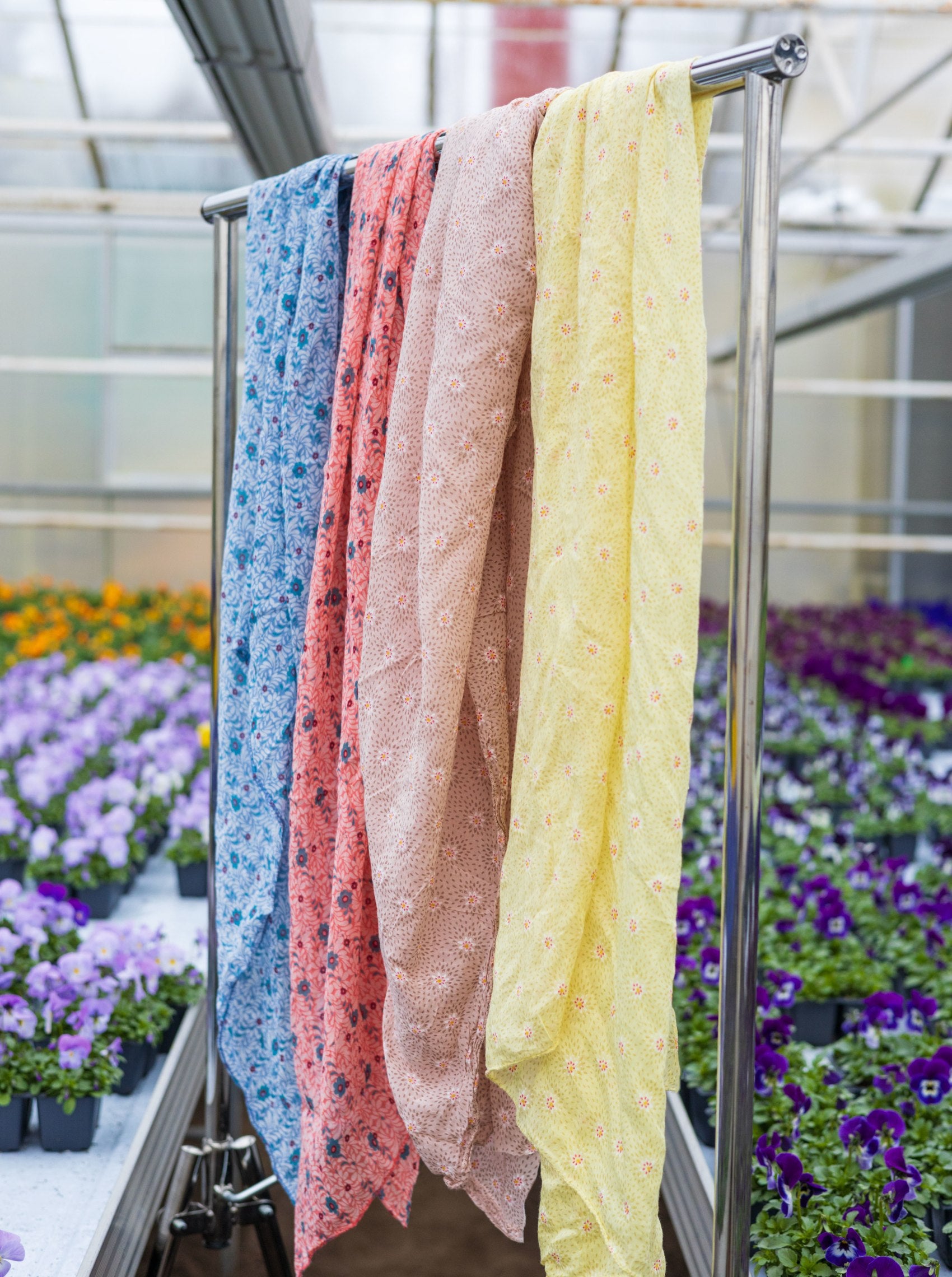 BCLYNNE scarf - Pastel Yellow - Black Colour