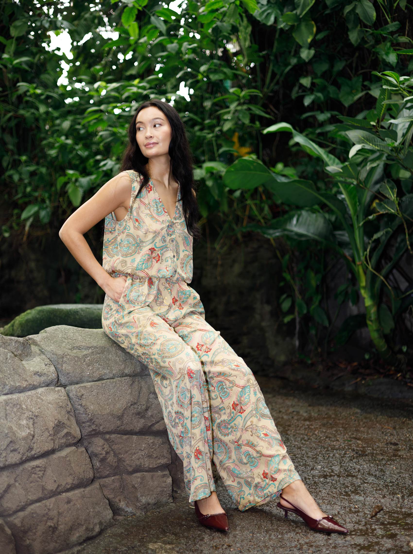 BCLUNA sleeveless jumpsuit - Safari Passion - Black Colour