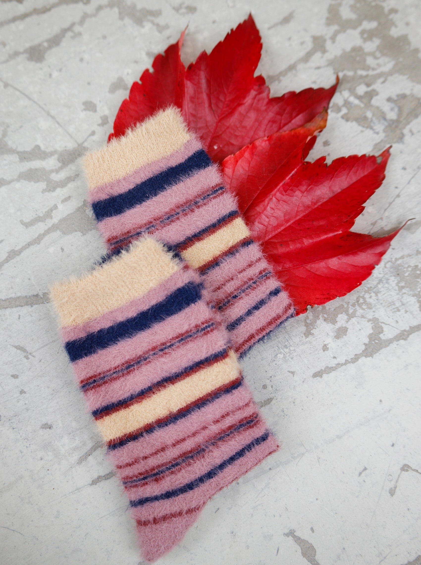 BCPATRICIA soft sock - Old Rose - Black Colour