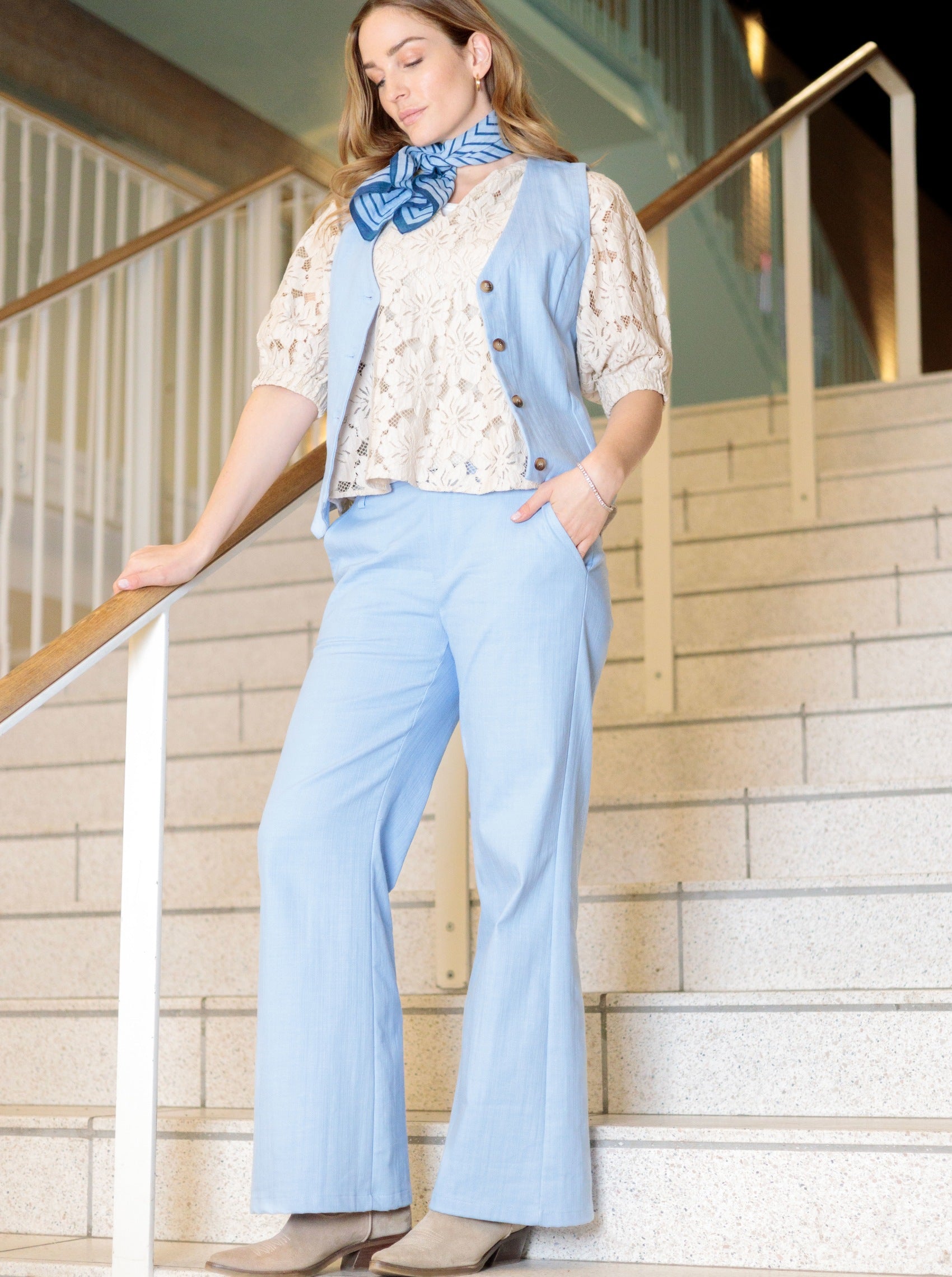 BCBOX pant - Light Blue - Black Colour