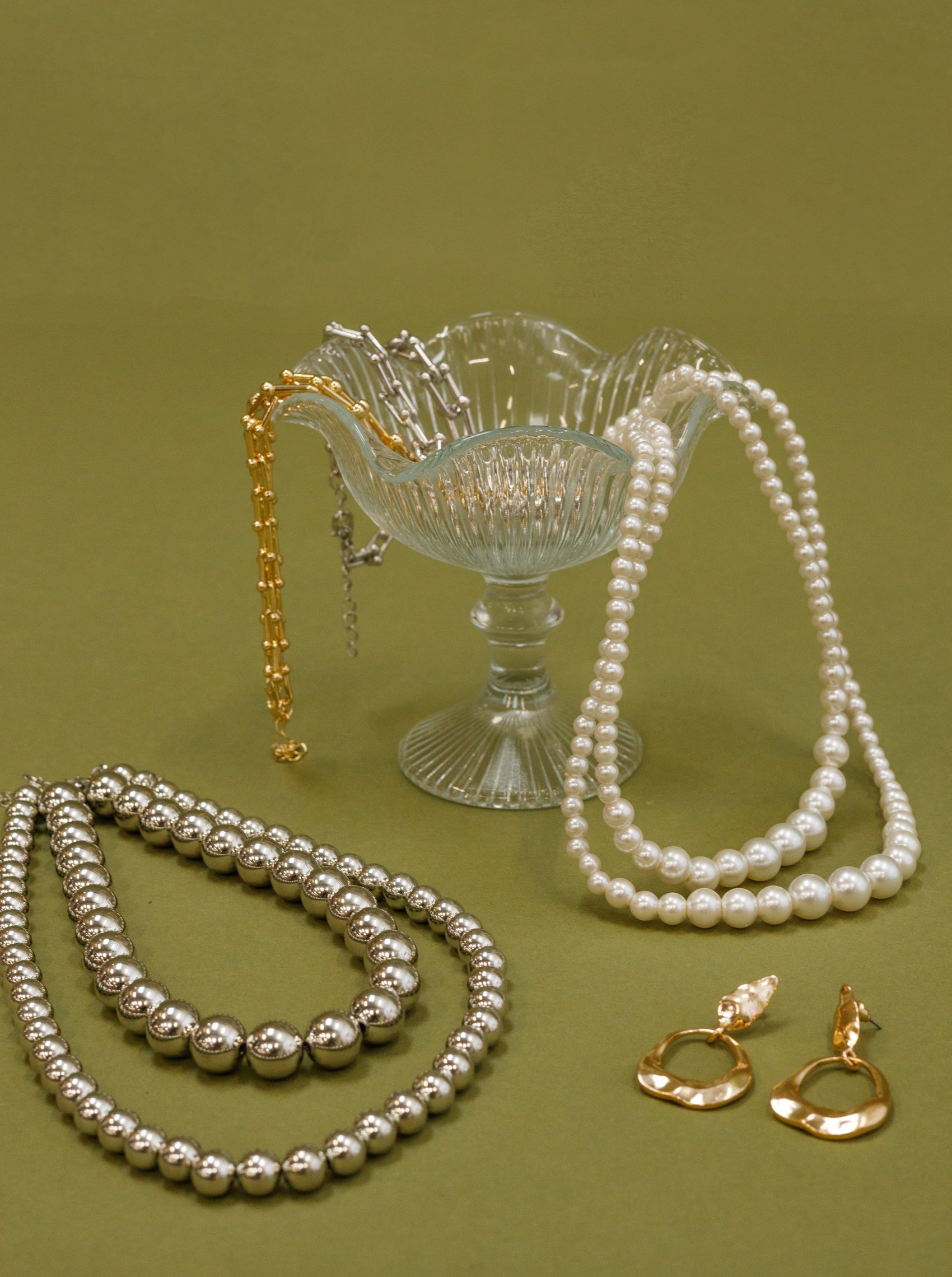 BCBINE earrings - Gold Coloured - Black Colour
