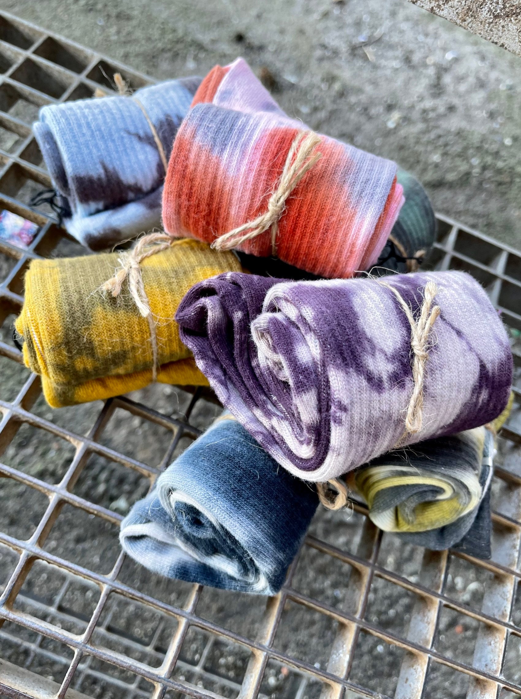 BCTOKYO tie dye sock - Olive Tie Dye - Black Colour